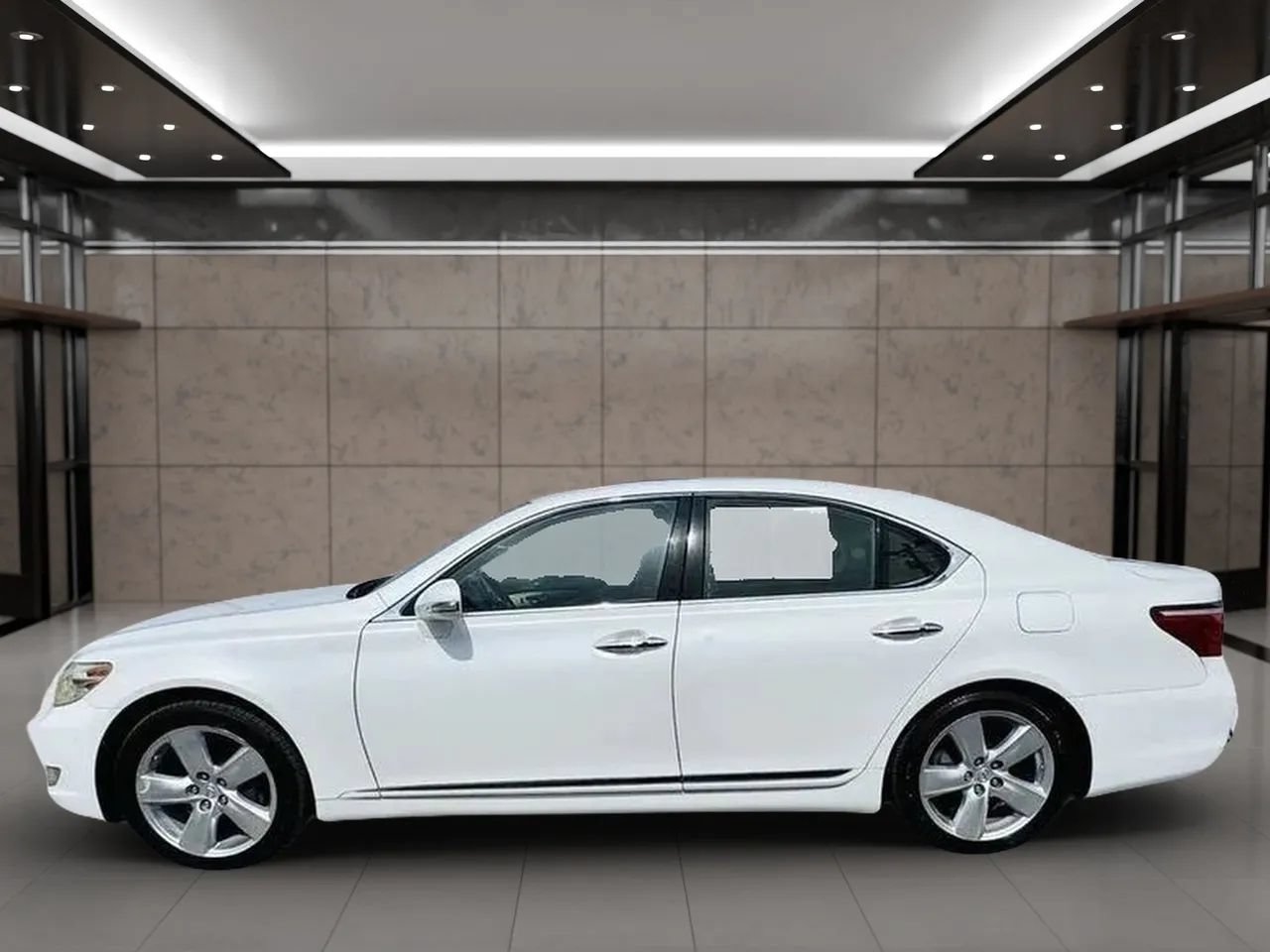 Used 2012 Lexus LS 460 w/ Comfort Pkg RWD image 6