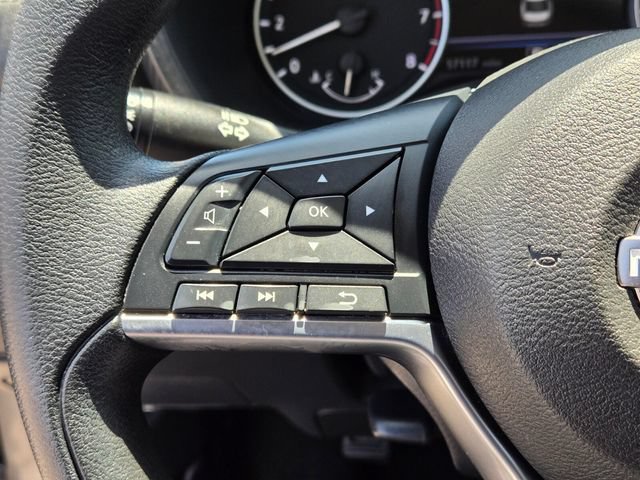 Used 2024 Nissan Sentra SV FWD image 27
