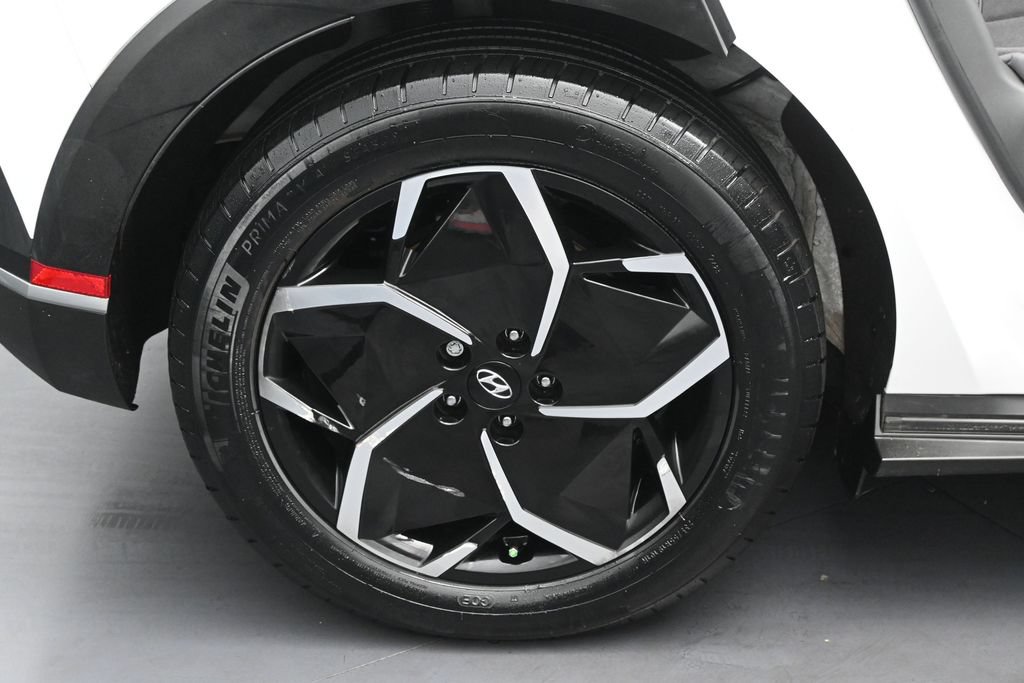 Used 2024 Hyundai Ioniq 5 SEL RWD image 35