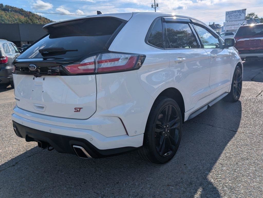 Used 2020 Ford Edge ST w/ Equipment Group 401A AWD/4WD image 9