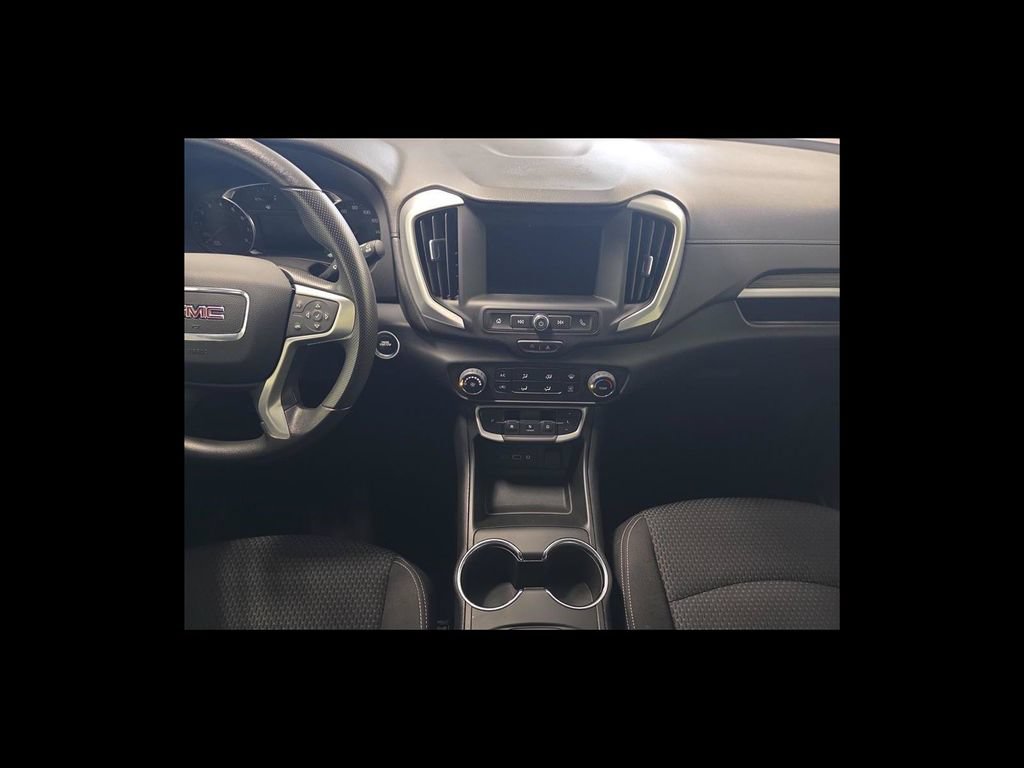 Used 2023 GMC Terrain SLE AWD/4WD image 13