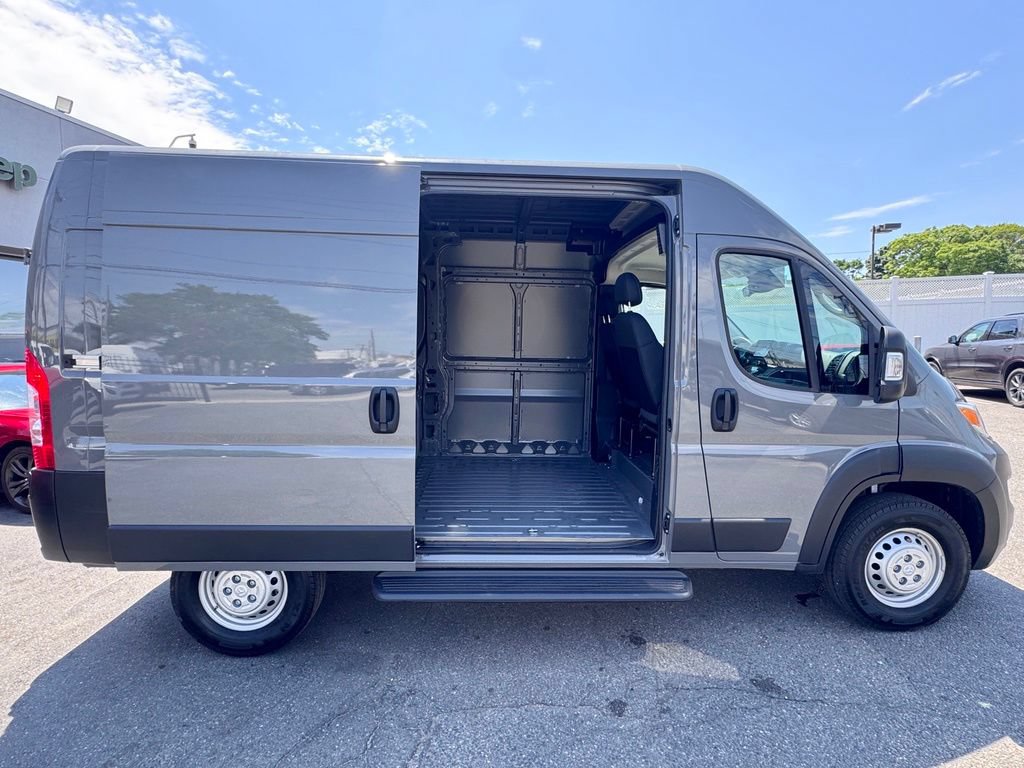 Used 2026 RAM ProMaster 1500 w/ Safety Group FWD image 10
