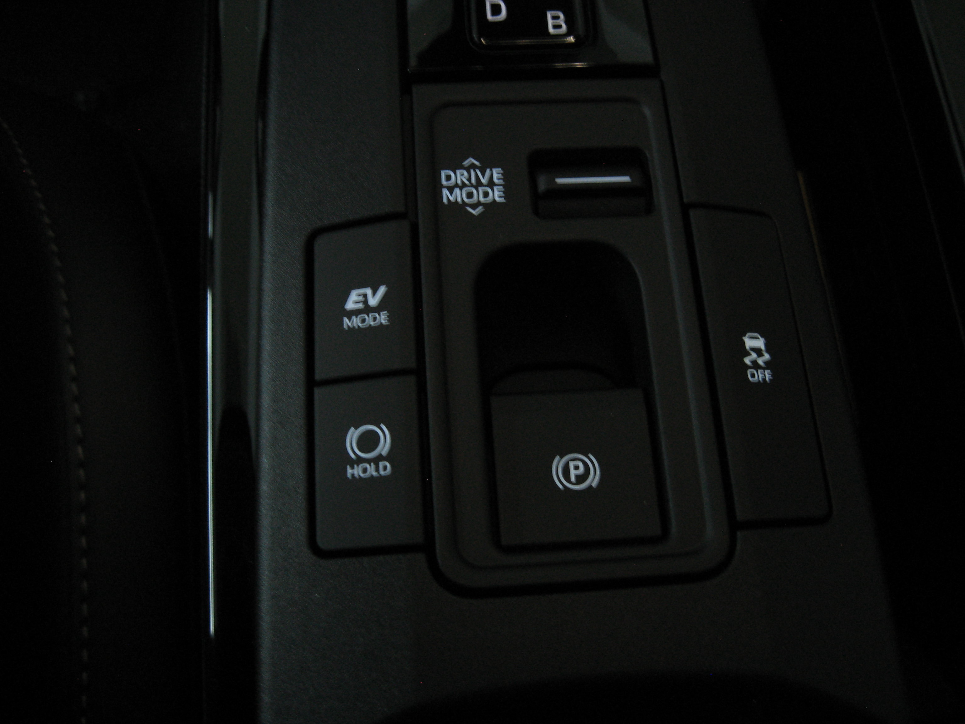 New 2026 Toyota Prius XLE image 14