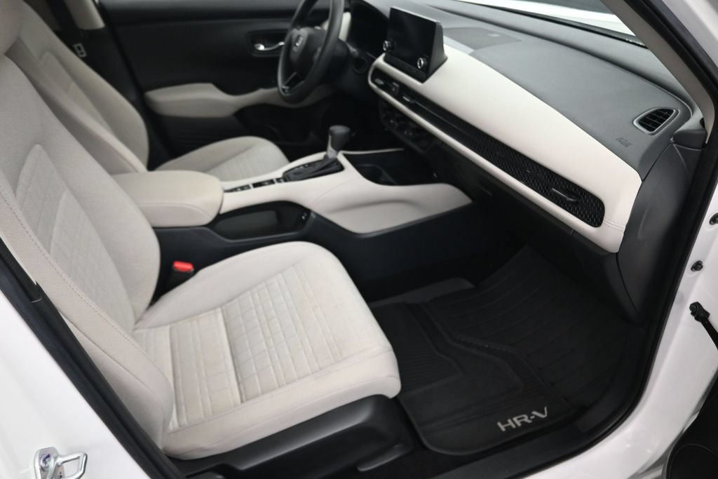 Used 2025 Honda HR-V LX image 25
