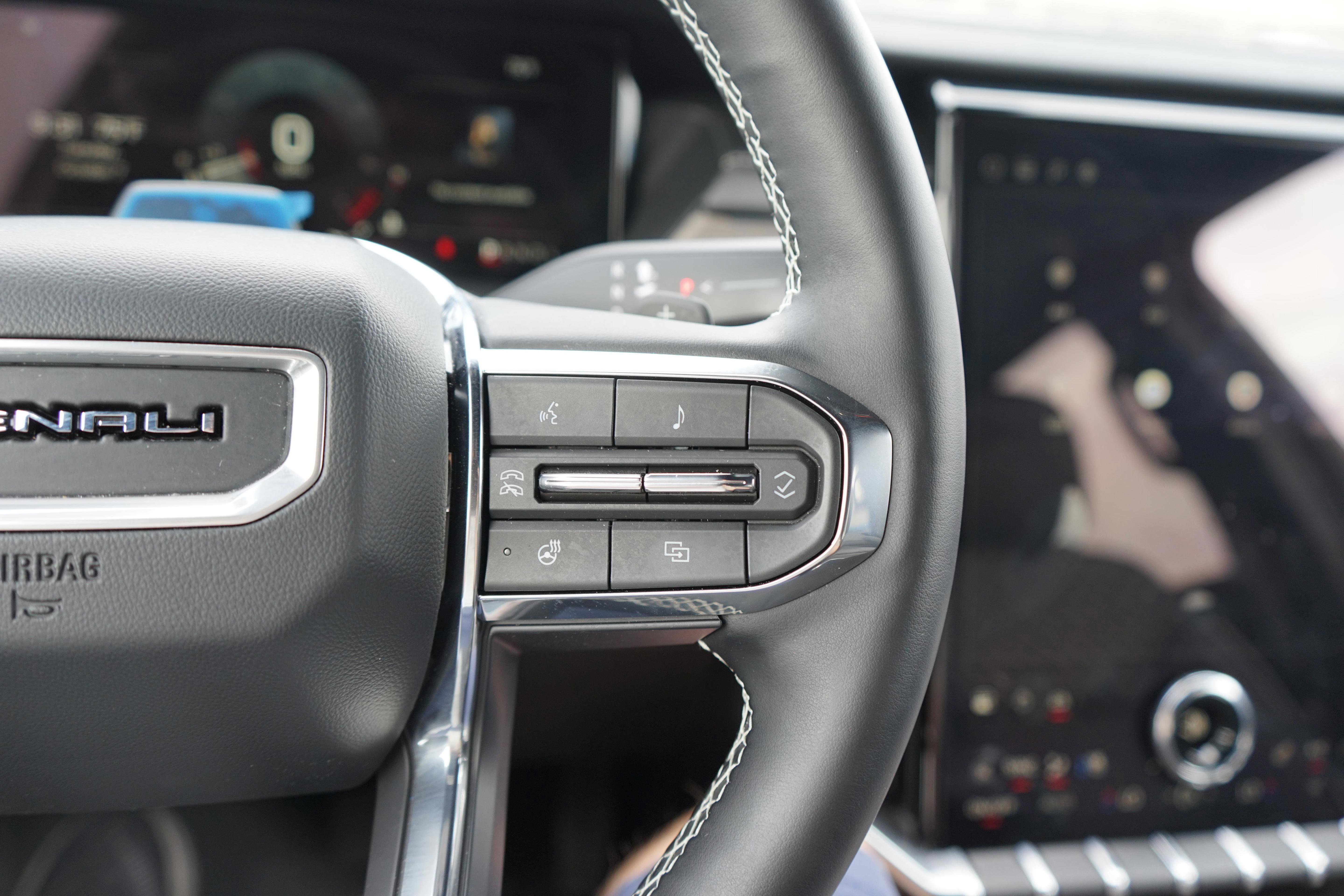 New 2025 GMC Acadia Denali w/ Super Cruise Package image 12