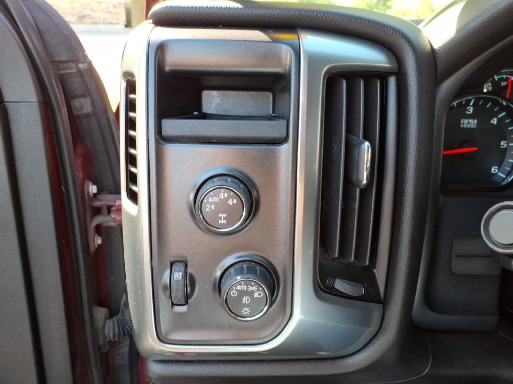 Used 2014 Chevrolet Silverado 1500 LT w/ All Star Edition AWD/4WD image 18