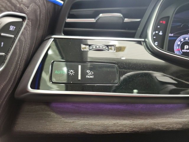 Used 2019 Audi Q8 Prestige image 59