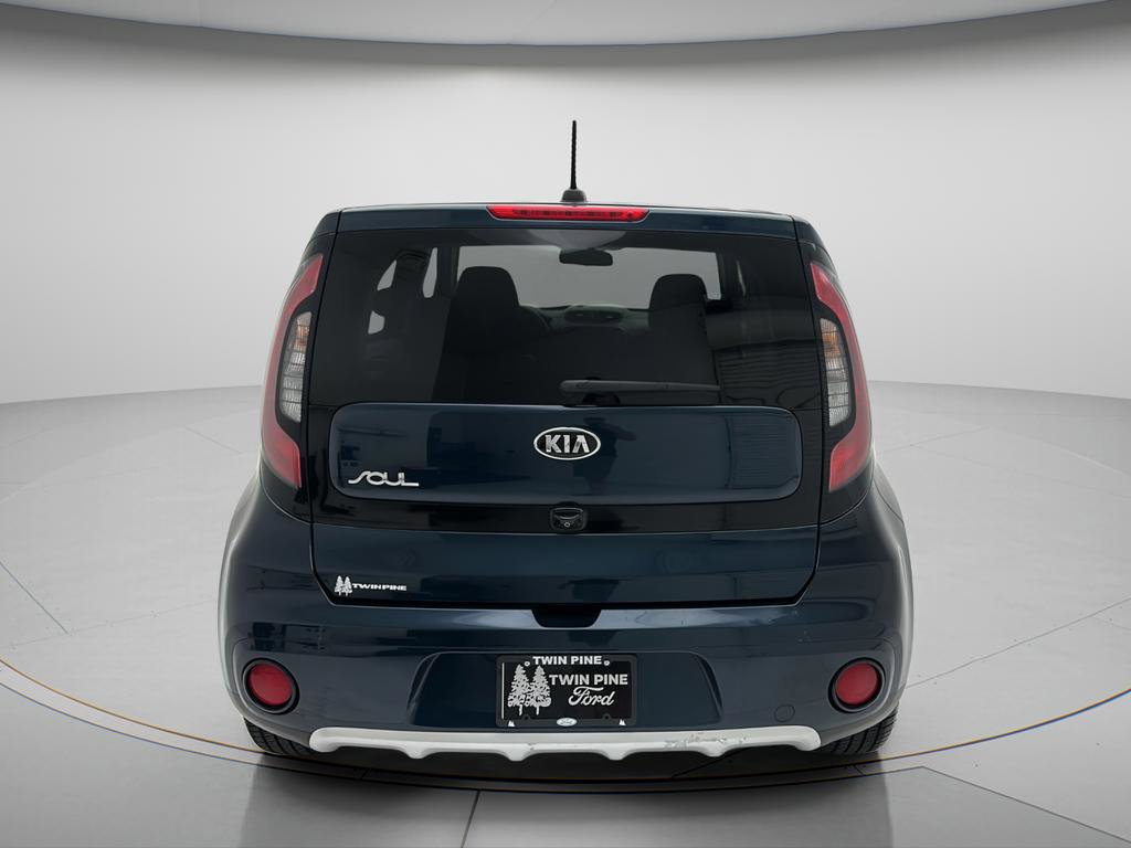Used 2018 Kia Soul + FWD image 6