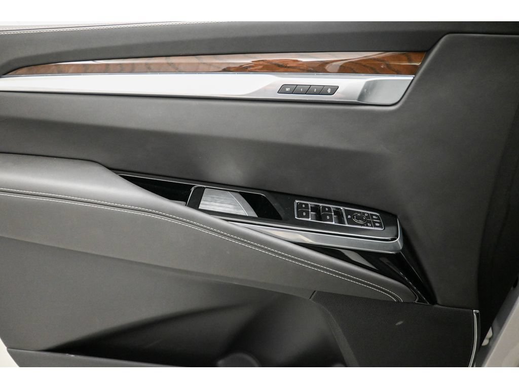 New 2025 Cadillac Escalade Sport Platinum w/ LPO, ONYX Package AWD/4WD image 20
