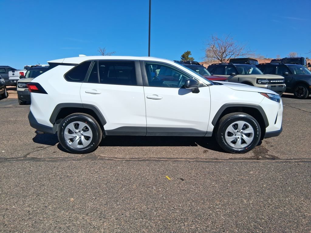 Used 2024 Toyota RAV4 LE image 6