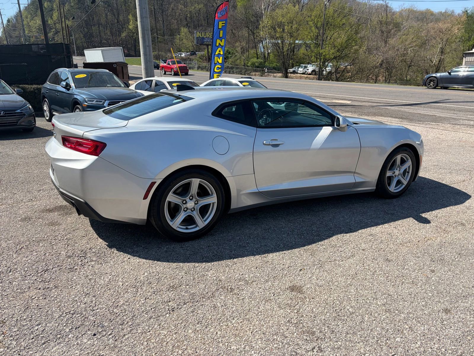 Used 2017 Chevrolet Camaro LT image 6