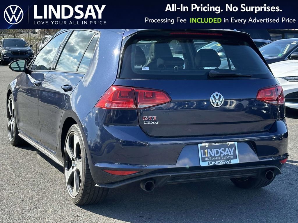 Used 2017 Volkswagen GTI SE image 5