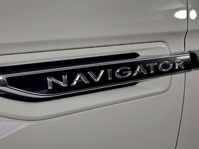 Certified 2020 Lincoln Navigator L Black Label AWD/4WD image 29