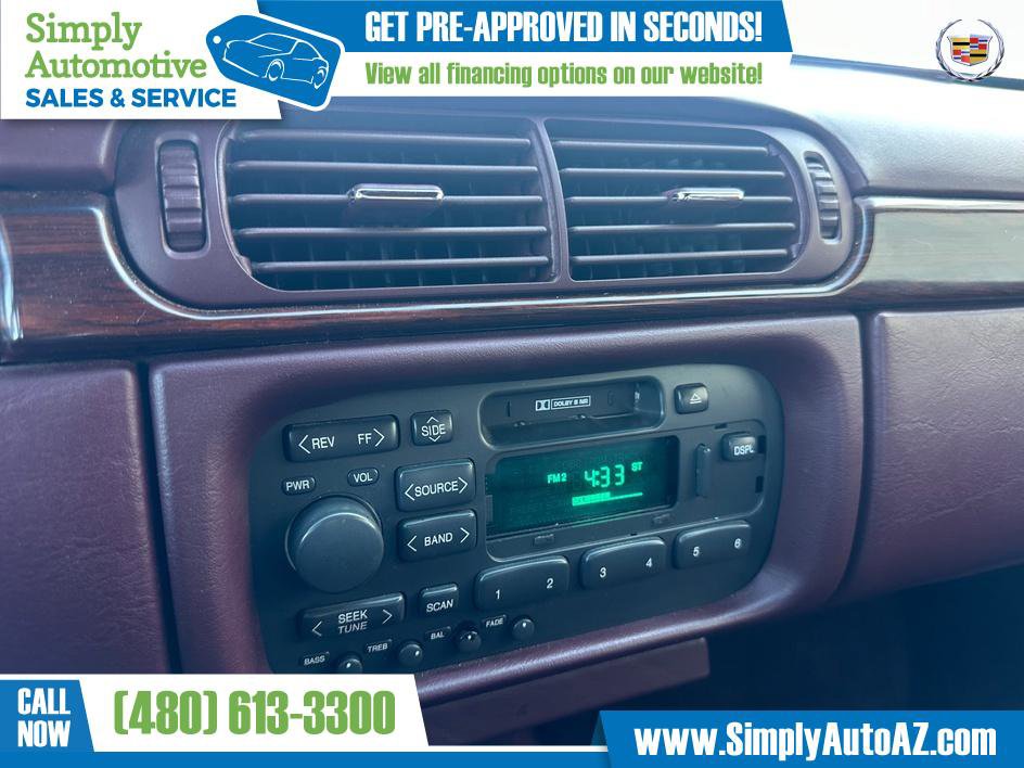 Used 1997 Cadillac De Ville Sedan FWD image 25