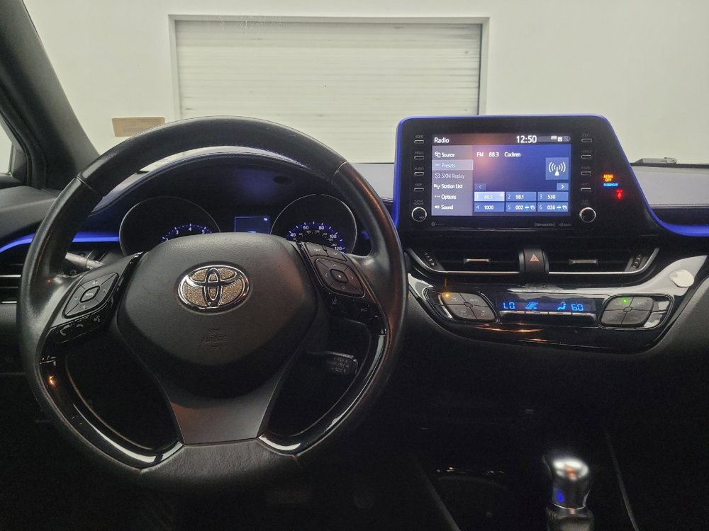 Used 2021 Toyota C-HR XLE FWD image 22