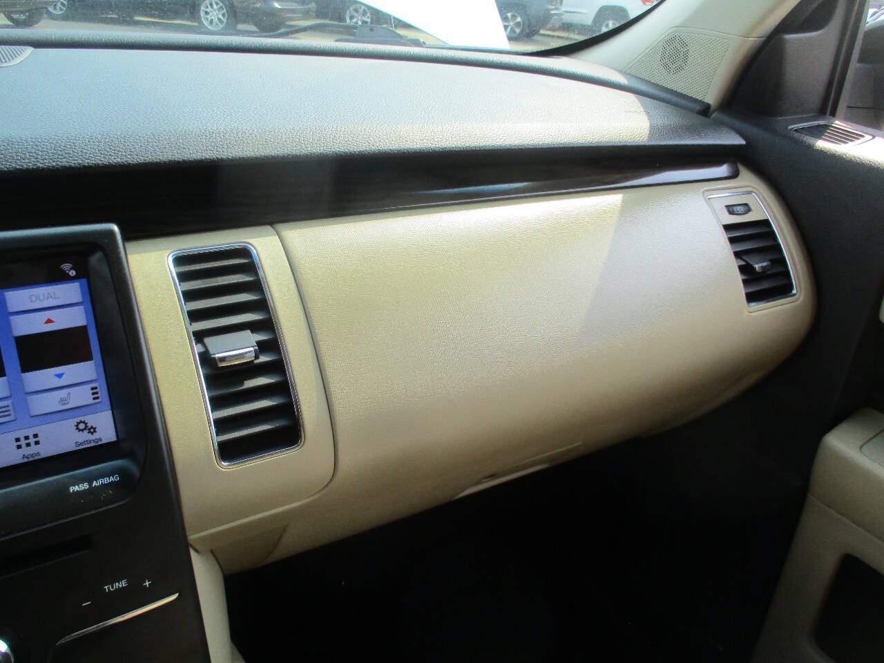 Used 2019 Ford Flex SEL w/ Equipment Group 202A AWD/4WD image 24