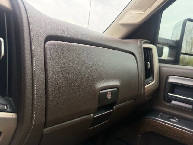 Used 2018 GMC Sierra 2500 Denali w/ Duramax Plus Package image 31