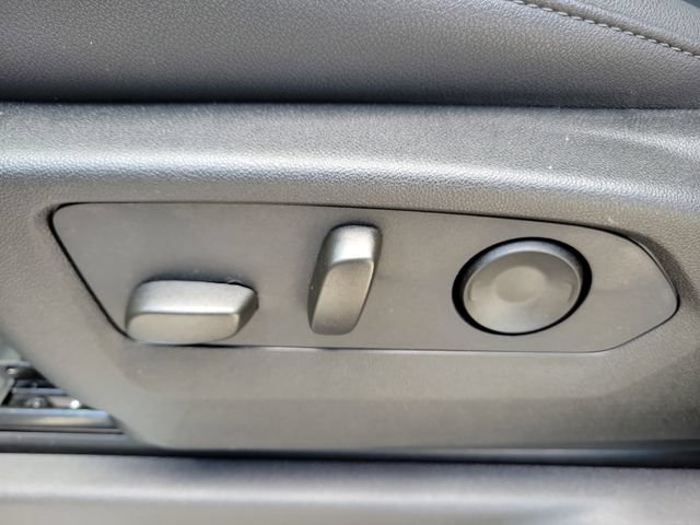 Certified 2025 Chevrolet Silverado 1500 LTZ AWD/4WD image 22