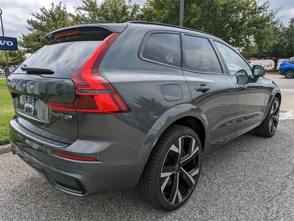 New 2026 Volvo XC60 T8 Ultra image 4