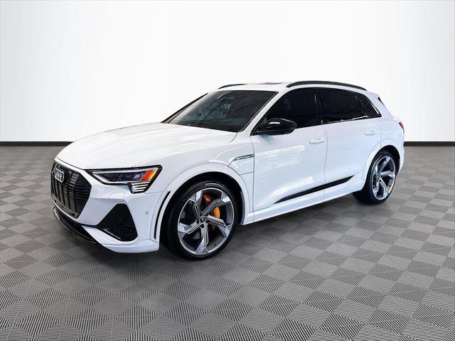Used 2023 Audi e-tron S Prestige w/ Prestige Package AWD/4WD image 3