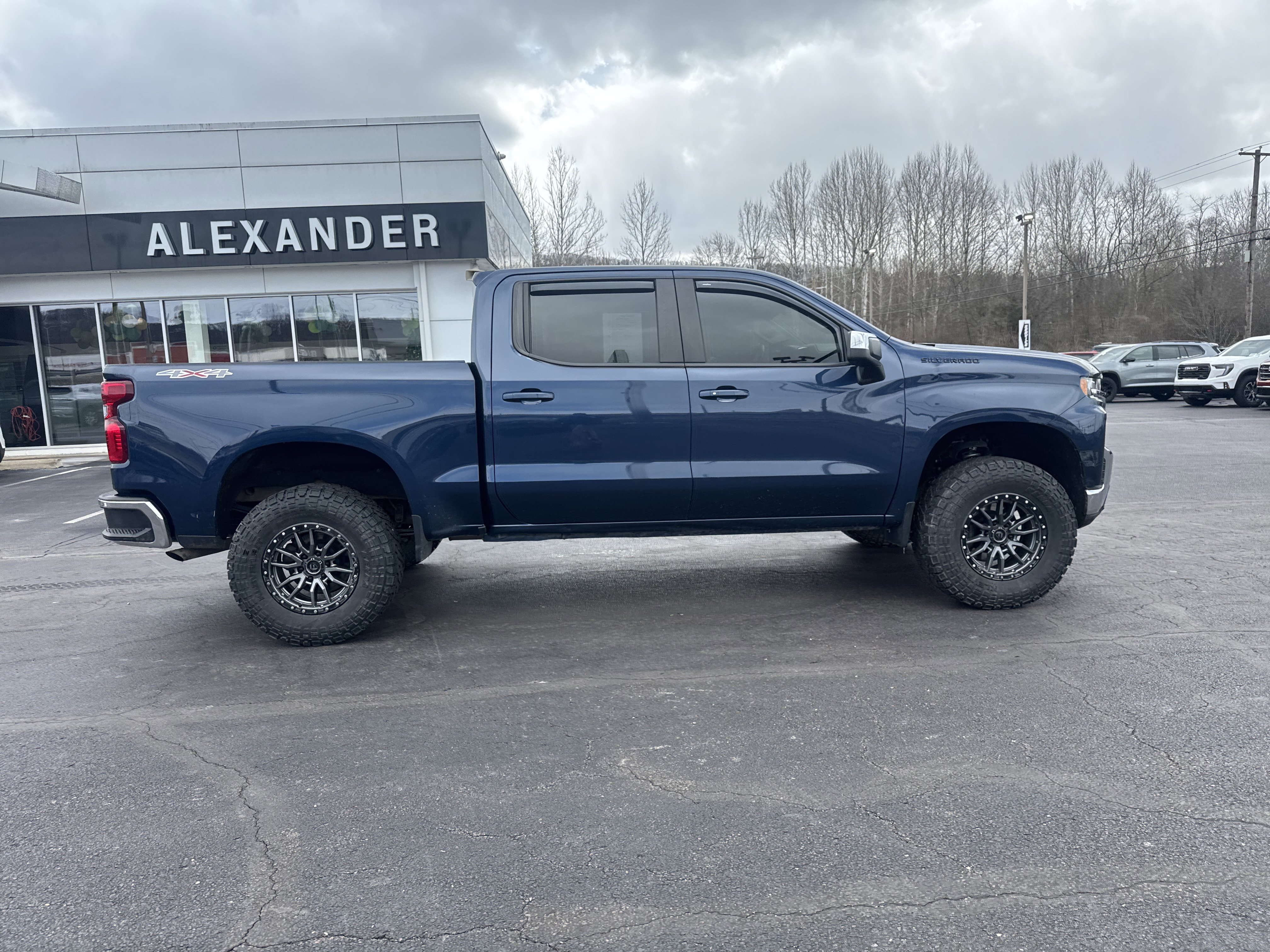 Used 2022 Chevrolet Silverado 1500 LT w/ Bed Protection Package video 2