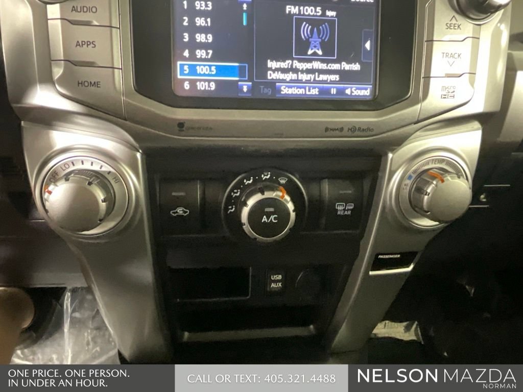 Used 2016 Toyota 4Runner SR5 AWD/4WD image 35