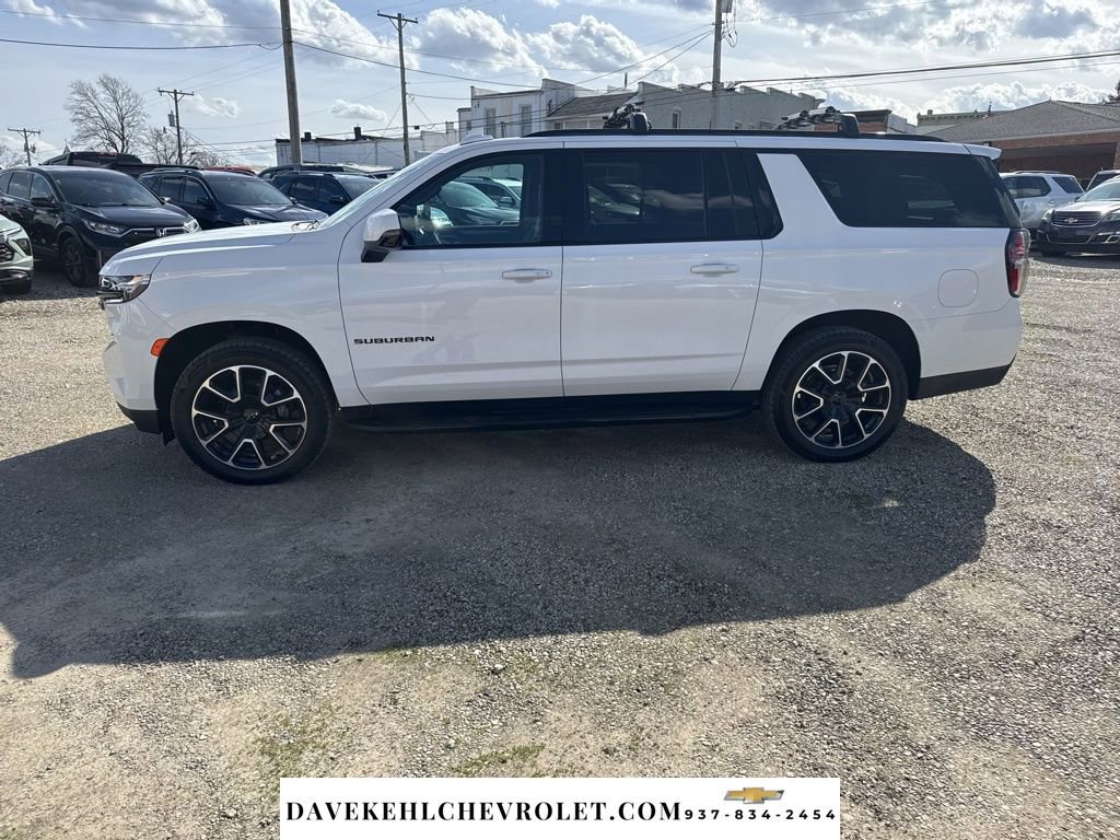 Used 2023 Chevrolet Suburban RST w/ Luxury Package image 6