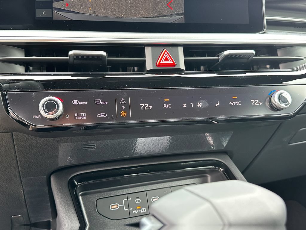 New 2026 Kia K5 GT-Line AWD/4WD image 21