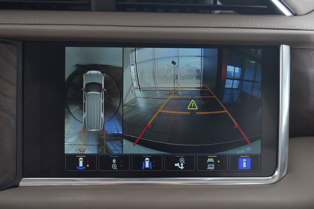 Used 2022 GMC Yukon Denali w/ Max Trailering Package image 27