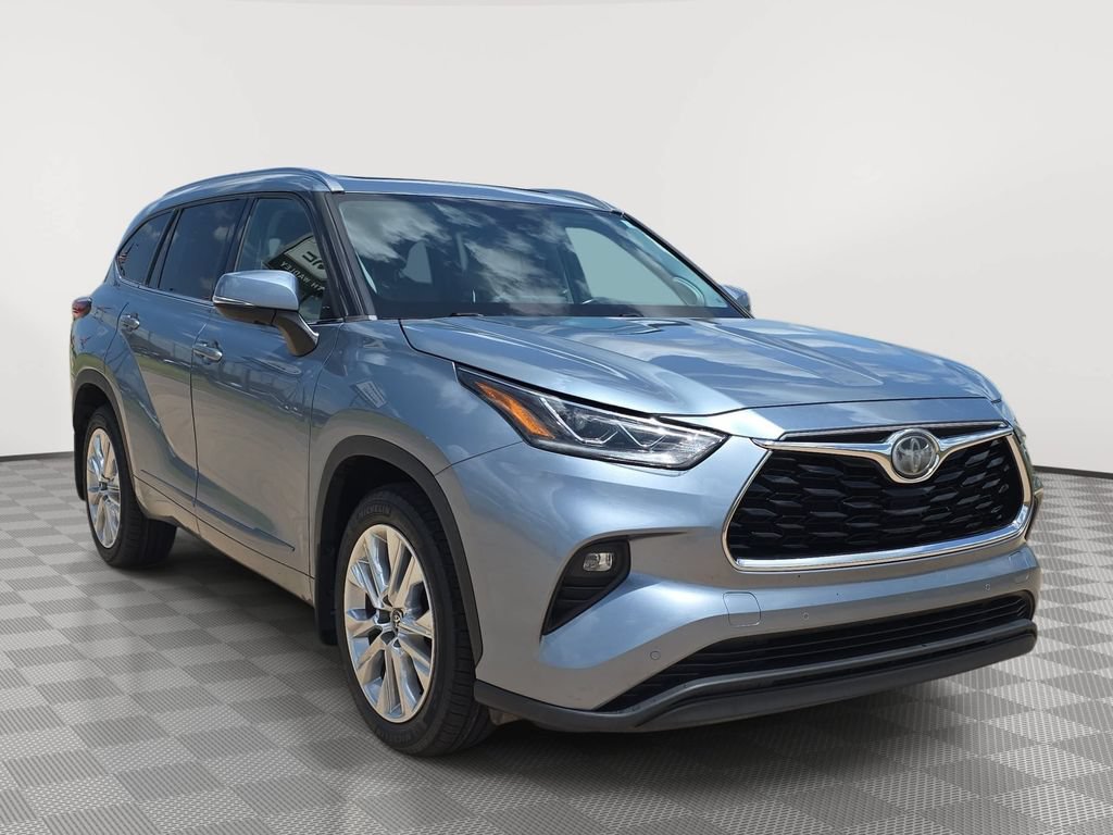 Used 2020 Toyota Highlander Limited w/ Protection Package #3