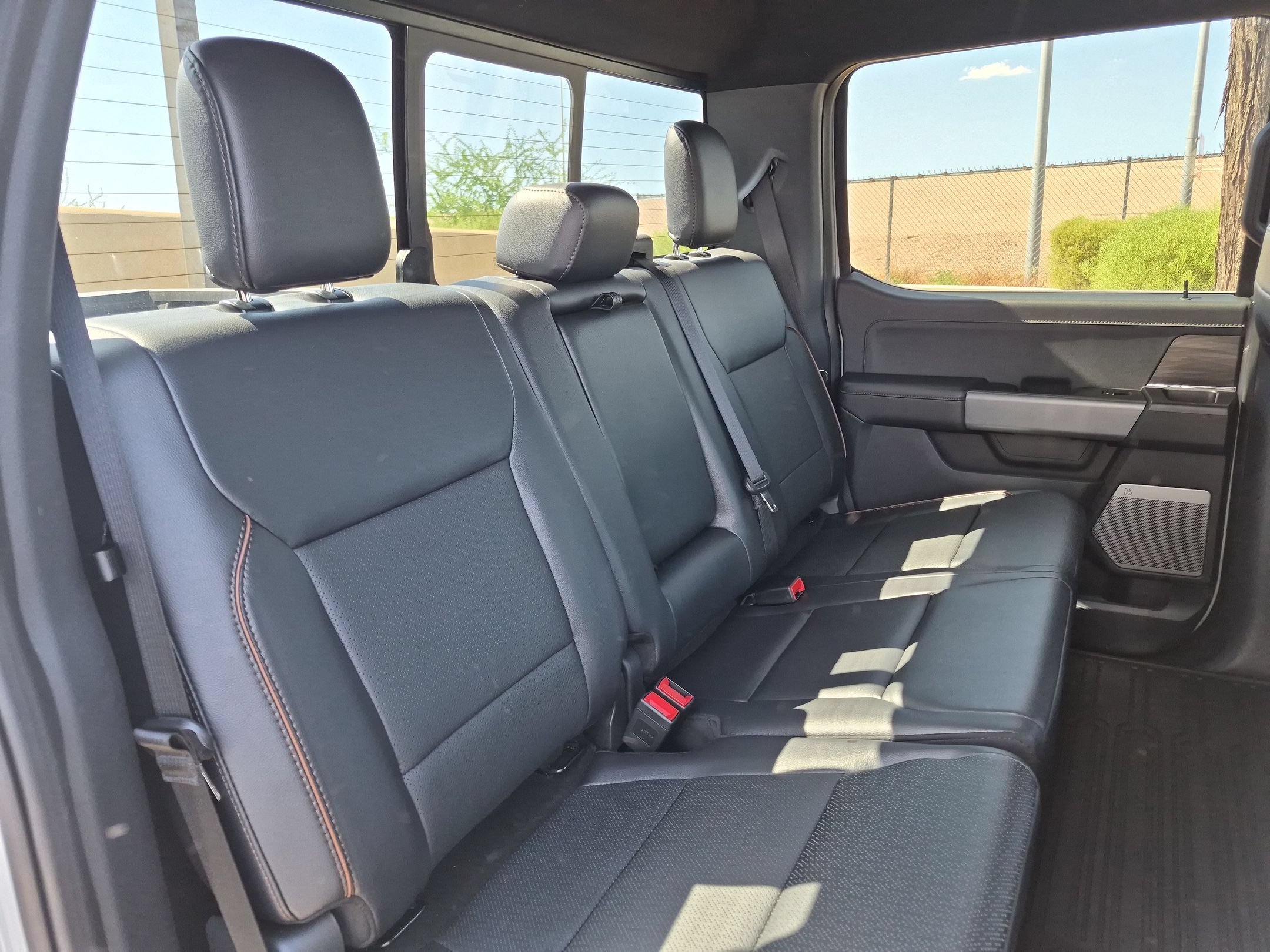 Certified 2024 Ford F150 Lariat w/ FX4 Off-Road Package AWD/4WD image 25