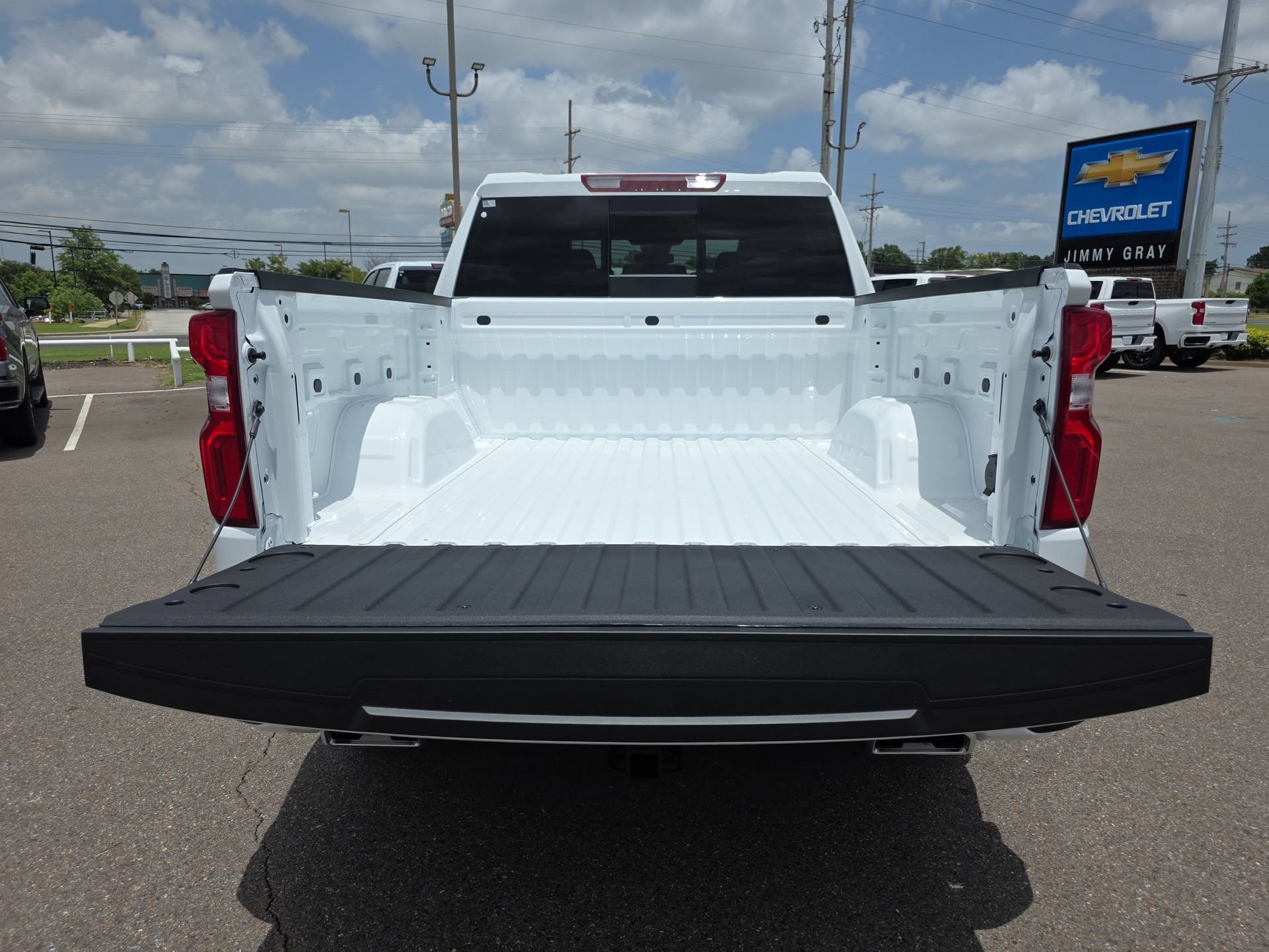 New 2026 Chevrolet Silverado 1500 RST w/ Convenience Package II AWD/4WD image 13