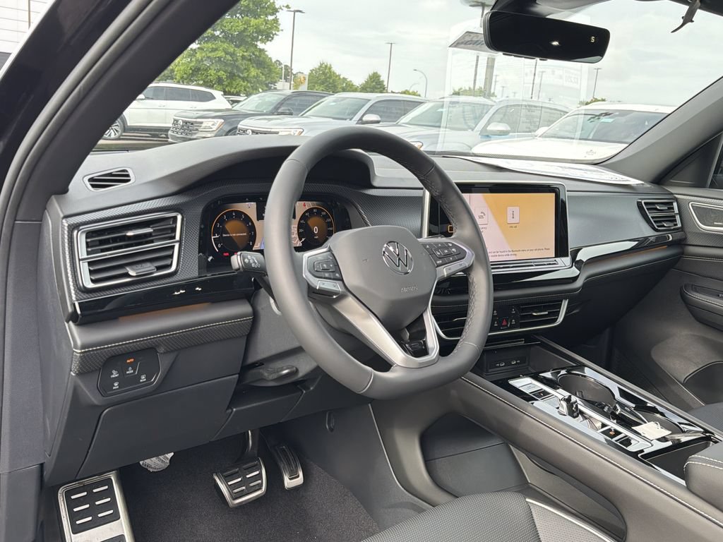 New 2026 Volkswagen Atlas Cross Sport SEL Premium R-Line AWD/4WD image 10