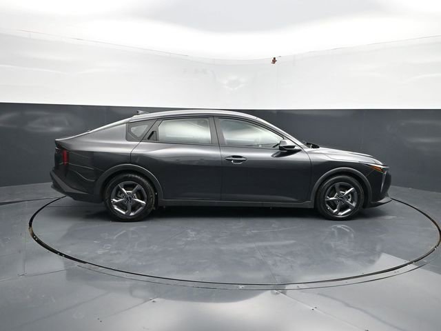 Used 2025 Kia K4 FWD image 11