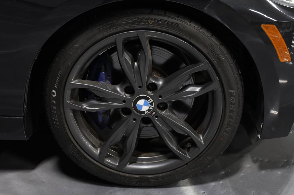 Used 2016 BMW M235i Coupe RWD image 34