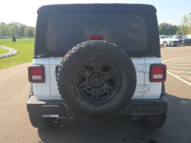 Used 2018 Jeep Wrangler Unlimited Sport S AWD/4WD image 9