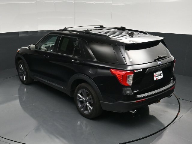 Used 2023 Ford Explorer XLT w/ XLT Sport Appearance Package AWD/4WD image 54
