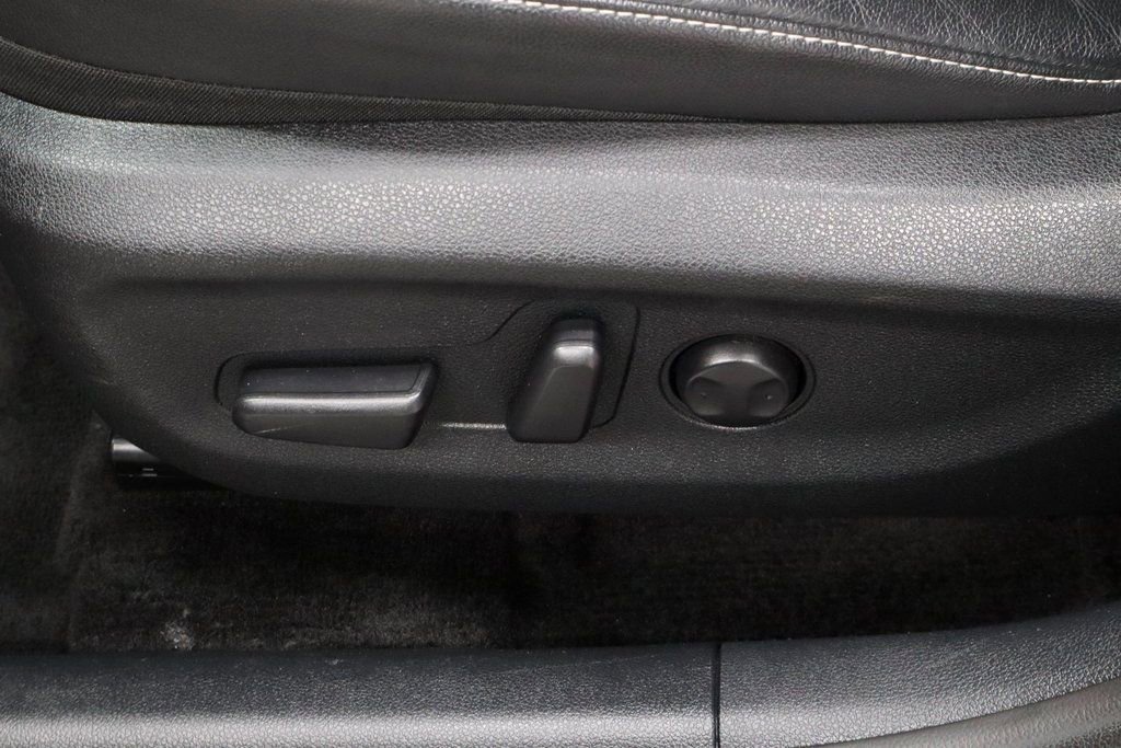 Used 2022 Kia Niro EX w/ Cold Weather Package image 25