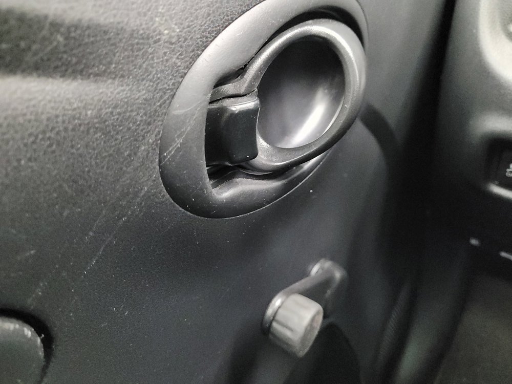 Used 2019 Nissan Versa S Plus image 27