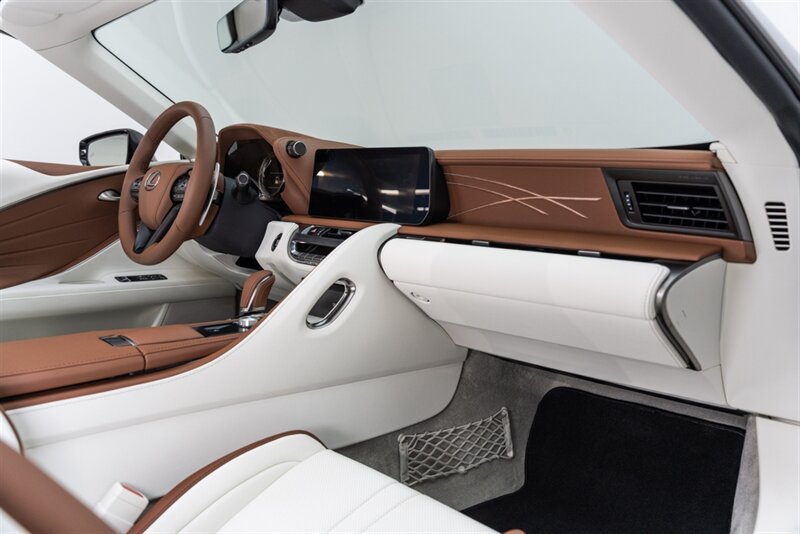 Used 2026 Lexus LC 500 Convertible w/ Inspiration Series RWD image 57