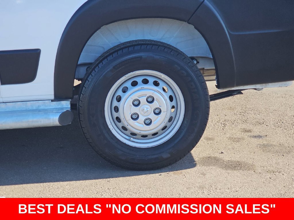Used 2025 RAM ProMaster 2500 w/ U-Haul Equipment Group FWD image 36