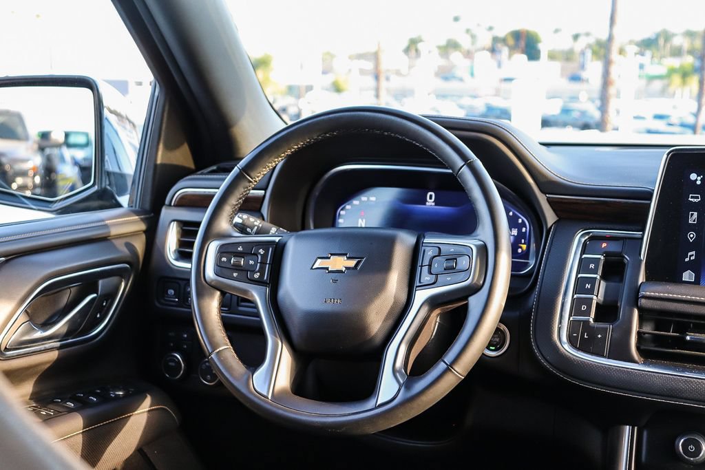 Used 2024 Chevrolet Tahoe Premier AWD/4WD image 16