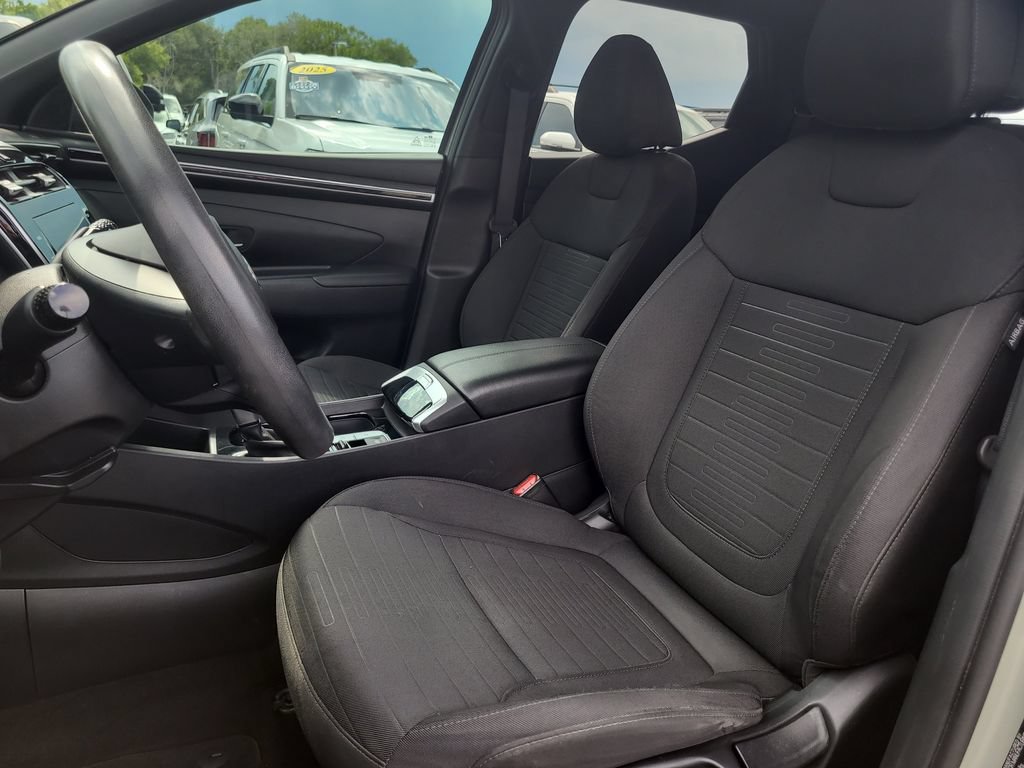 Used 2024 Hyundai Santa Cruz SE FWD image 15