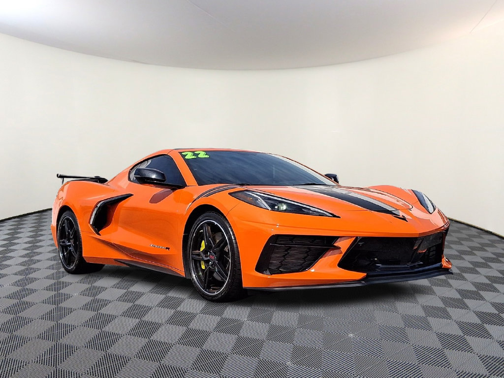 Used 2022 Chevrolet Corvette Stingray Preferred Cpe w/ Z51 Performance Package RWD image 1
