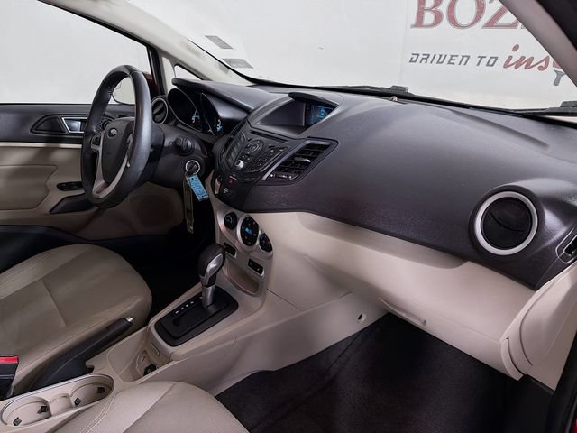 Used 2016 Ford Fiesta SE w/ Cold Weather Package FWD image 32