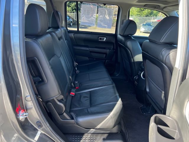 Used 2013 Honda Pilot Touring image 12