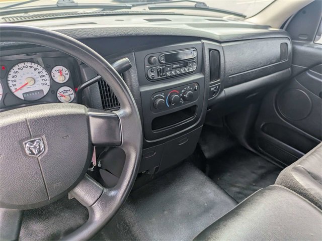 Used 2004 Dodge Ram 2500 Truck ST image 16