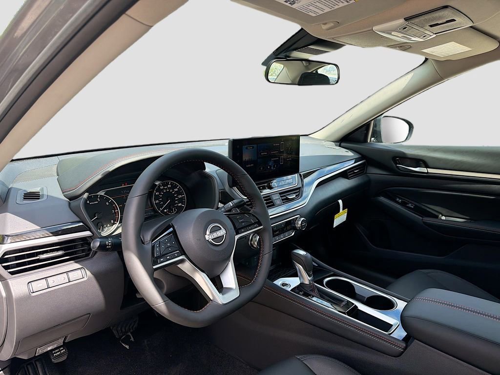 New 2025 Nissan Altima 2.5 SR w/ SR Premium Package image 2