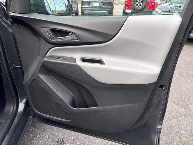 Used 2019 Chevrolet Equinox LT image 16