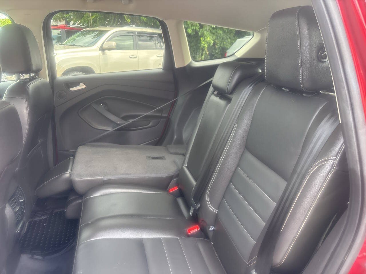 Used 2016 Ford Escape Titanium w/ Equipment Group 301A FWD image 13